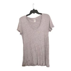 Top Pink Victoria’s Secret Short Sleeve V-neck Size L 16 1/2” pit to pit 27” L